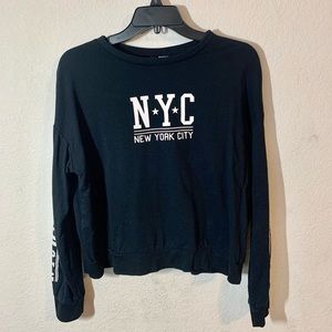 Black cropped long sleeve sweatshirt